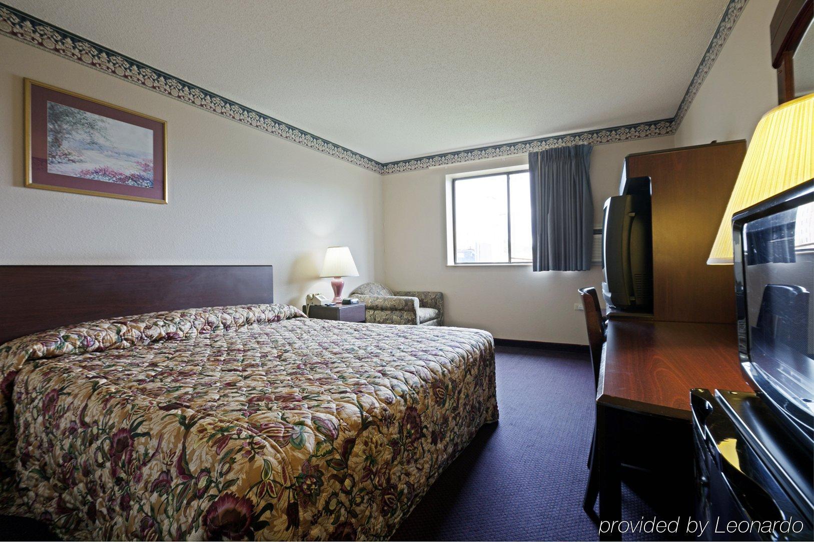 Hotel Super 8 By Wyndham Bedford Habitación foto