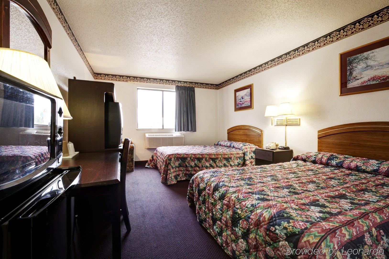 Hotel Super 8 By Wyndham Bedford Habitación foto